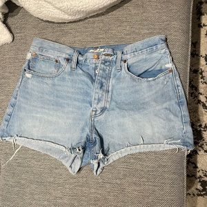 Madewell relaxed fit denim shorts size 29